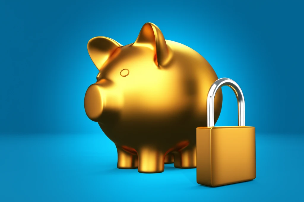 스마트폰으로 금융 앱을 이용하는 모습의 고해상도 라이프스타일 이미지